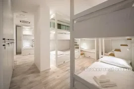 Meje, potpuno novi hostel, Split, Commercial property