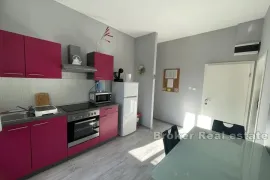 Bačvice, komforan dvosoban apartman, Split, Appartamento