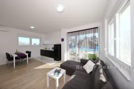 Apartmanska kuća u blizini mora, Zadar, بيت