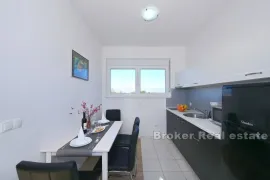 Apartmanska kuća u blizini mora, Zadar, بيت