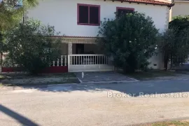 Apartmanska kuća, prvi red do mora, Zadar, Maison