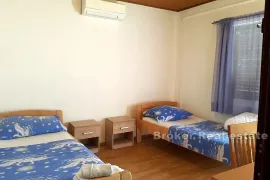 Komforna privatna kuća u Varošu, Split, Σπίτι