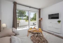 Moderna kuća s dva apartmana nedaleko od mora, Zadar, Σπίτι