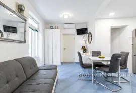 Komforan jednosoban apartman na izvrsnoj lokaciji, Split, Daire