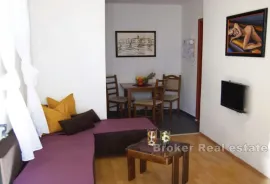 Dva apartmana s uhodanim poslovanjem, Split, Διαμέρισμα