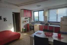 Istra, Premantura - kuća od 84 m2, Medulin, House