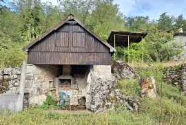 UČKA - ruševina u parku prirode, Opatija - Okolica, Casa