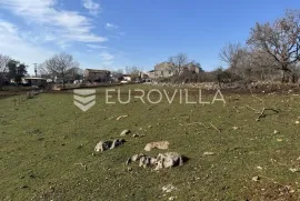 Istra, Poreč okolica - građevinsko zemljište 1003 m2 na rubu urbanizacije okruženo zelenilom, Višnjan, Tierra