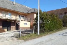 Jasterbarsko, Malunje, obiteljska kuća NKP 140 M2 s okućnicom 1328 M2, Casa