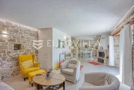 Istra, Selina, autohtona restaurirana kamena vila 260m2 s bazenom, Sveti Lovreč, Casa