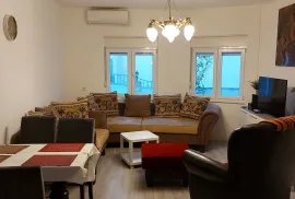 DVA SPOJENA APARTMANA S POGLEDOM NA MORE - OKRUG GORNJI, ČIOVO, Okrug, Appartamento