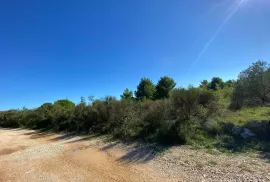 GRAĐEVINSKO ZEMLJIŠTE, MIRNA I TIHA POZICIJA, DRAGE - PAKOŠTANE, Pakoštane, Terra