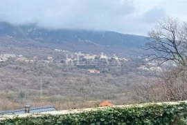 Bribir - prostrana obiteljska kuća, Vinodolska Općina, Haus