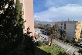 Opatija, Kosićevo - stan na trećem katu s balkonom, Opatija, Appartement