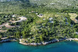 Starigrad Paklenica - vila, garaža, bazen, igralište, osama, Starigrad, Casa