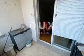 RIJEKA, ŠKURINJE - stan 100 m2 s pogledom na more, 3S + DB, 2 balkona! PRILIKA!, Rijeka, Appartement