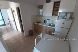 Apartmanska kuća s pogledom na more, Omiš, Casa