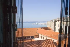 Apartman na zapadnom dijelu rive, na prodaju, Split, Appartment