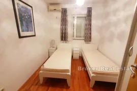 Atraktivna apartmanska kuća s pogledom na more, Split, بيت