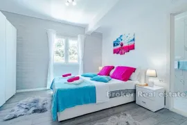 Apartmanska kuća prvi red do mora, Korčula, Дом