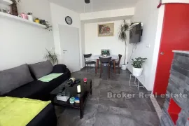 Prostran dvosoban stan, Split, Appartment