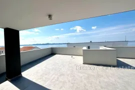 Prostrani penthouse s pogledom na more, Zadar, شقة