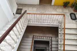 Apartman na samoj Rivi, Split, Appartment