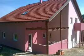 Kuća sa zemljištem, Varaždin, Haus