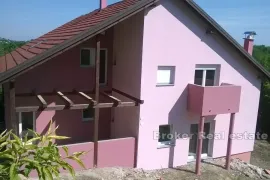 Kuća sa zemljištem, Varaždin, Haus