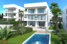 Stanovi u izgradnji s vrtom i bazenom, Trogir, Appartement