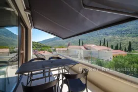 Novoizgrađena vila sa bazenom, Split, Famiglia