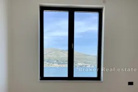 Novoizgrađena vila s bazenom, Trogir, Casa