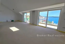 Apartman s pogledom na more, Šibenik, Flat