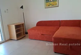 Apartmanska kuća s otvorenim pogledom na more, Trogir, Дом