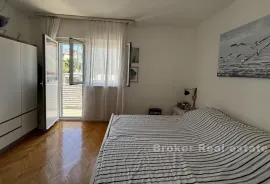 Dvosoban stan na dobroj lokaciji, Split, Apartamento