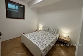 Komforan trosoban stan na mirnoj lokaciji, Trogir, Wohnung