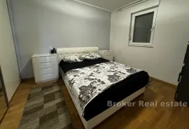 Komforan trosoban stan na Mejašima, Split, Appartment