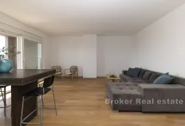 Prostrani penthouse s pogledom na more, Zadar, Διαμέρισμα