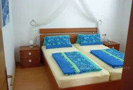 Kuća s 5 apartmana, na prodaju, Trogir, Casa