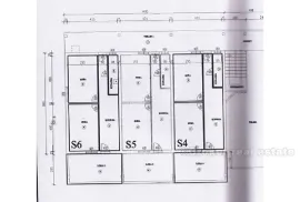 Predivna vila od 700 m2, Trogir, Casa