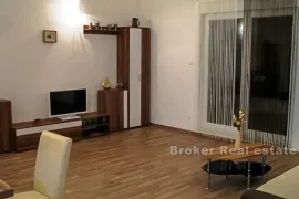 Apartmanska kuća s pogledom na more, Šolta, Дом