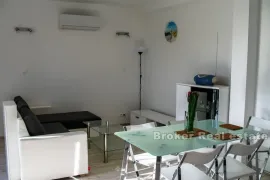 Apartmanska kuća s pogledom na more, Šolta, بيت