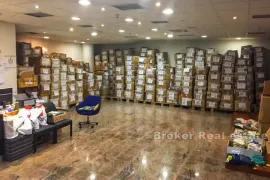 Poslovni prostor, ukupne površine od 94 m2, Split, Ticari emlak