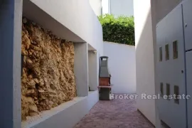 Apartmanska kuća s pogledom na more, Trogir, Haus