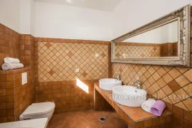 Vila s pet zvjezdica, na prodaju, Trogir - Okolica, Casa