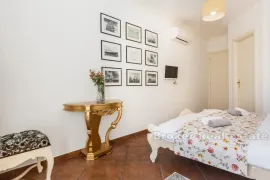 Vila s pet zvjezdica, na prodaju, Trogir - Okolica, Casa