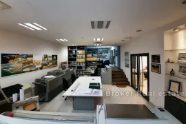 Firule, poslovni prostor u prizemlju, Split, Propiedad comercial