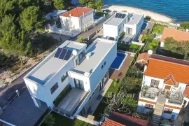 Luksuzna vila, drugi red od mora, Trogir, House