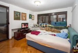 Stari grad, Centar, Obilićev venac , 2.0, 300m2, Stari Grad, Flat