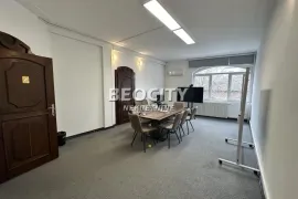 Novi Sad, Centar, , 11.0, 393m2, Novi Sad - grad, Gewerbeimmobilie